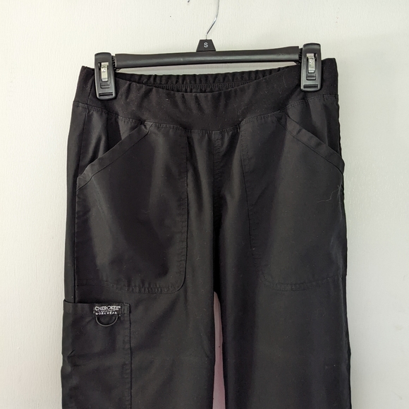 Cherokee Workwear Cargo Scrub Pant - Picture 3 of 7